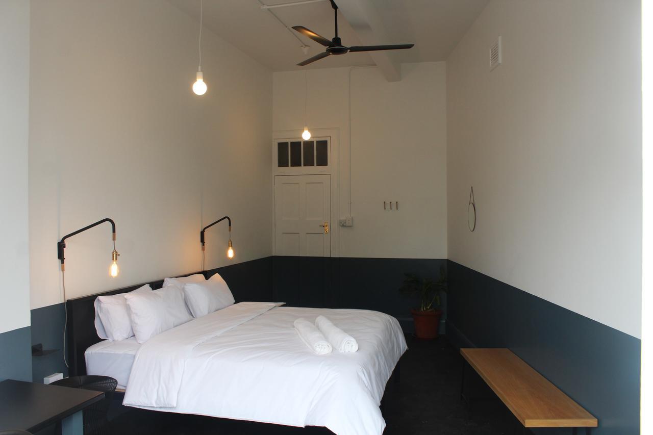 Curiocity Backpackers Дърбан Екстериор снимка