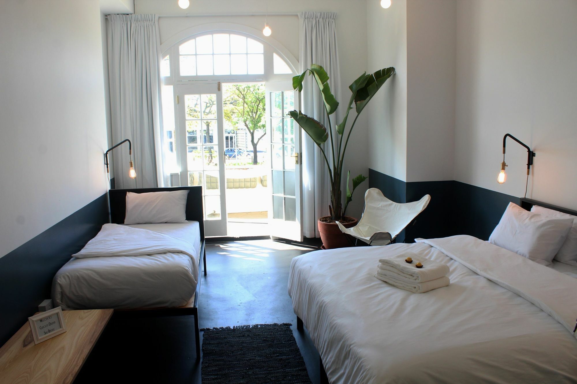 Curiocity Backpackers Дърбан Екстериор снимка