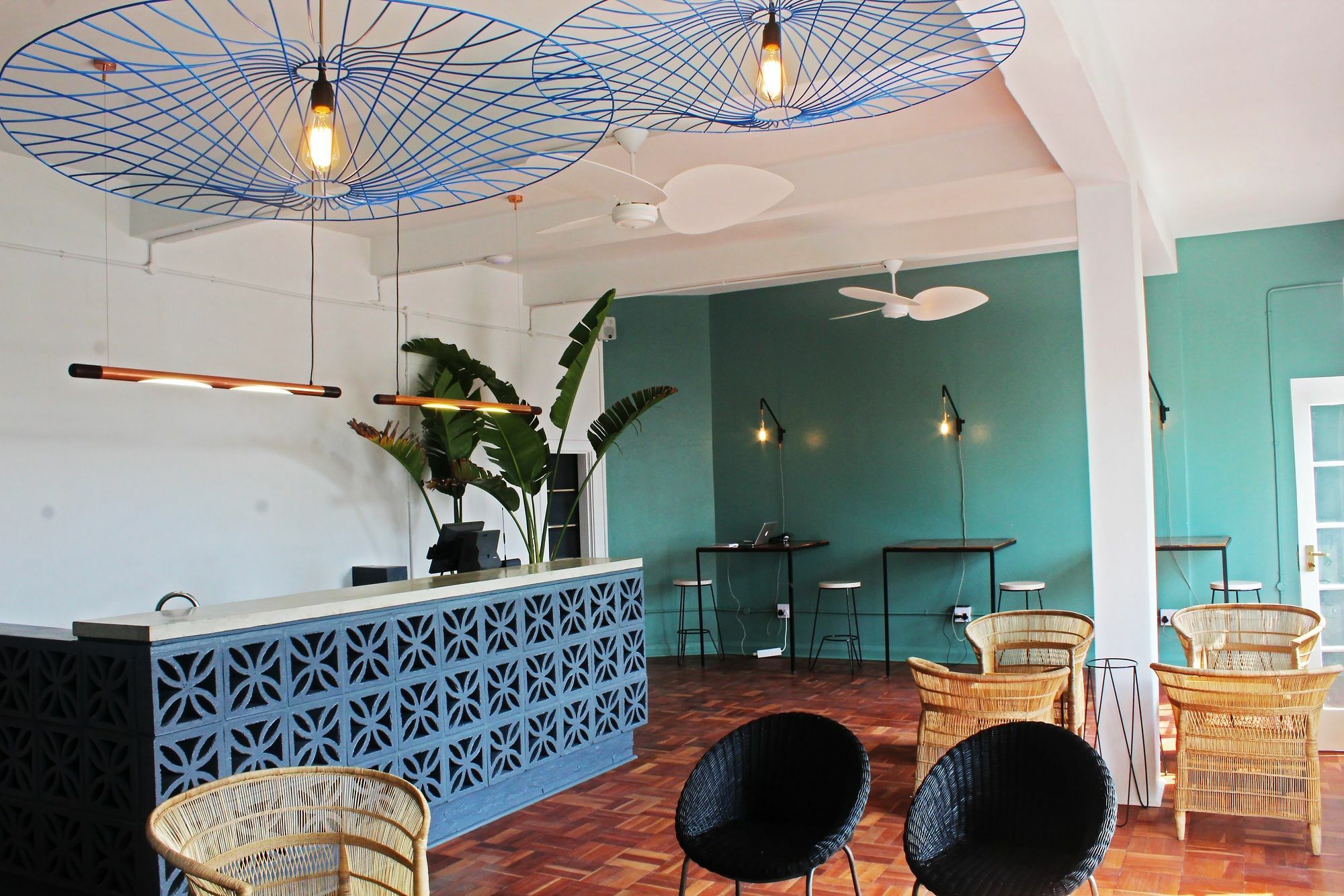 Curiocity Backpackers Дърбан Екстериор снимка